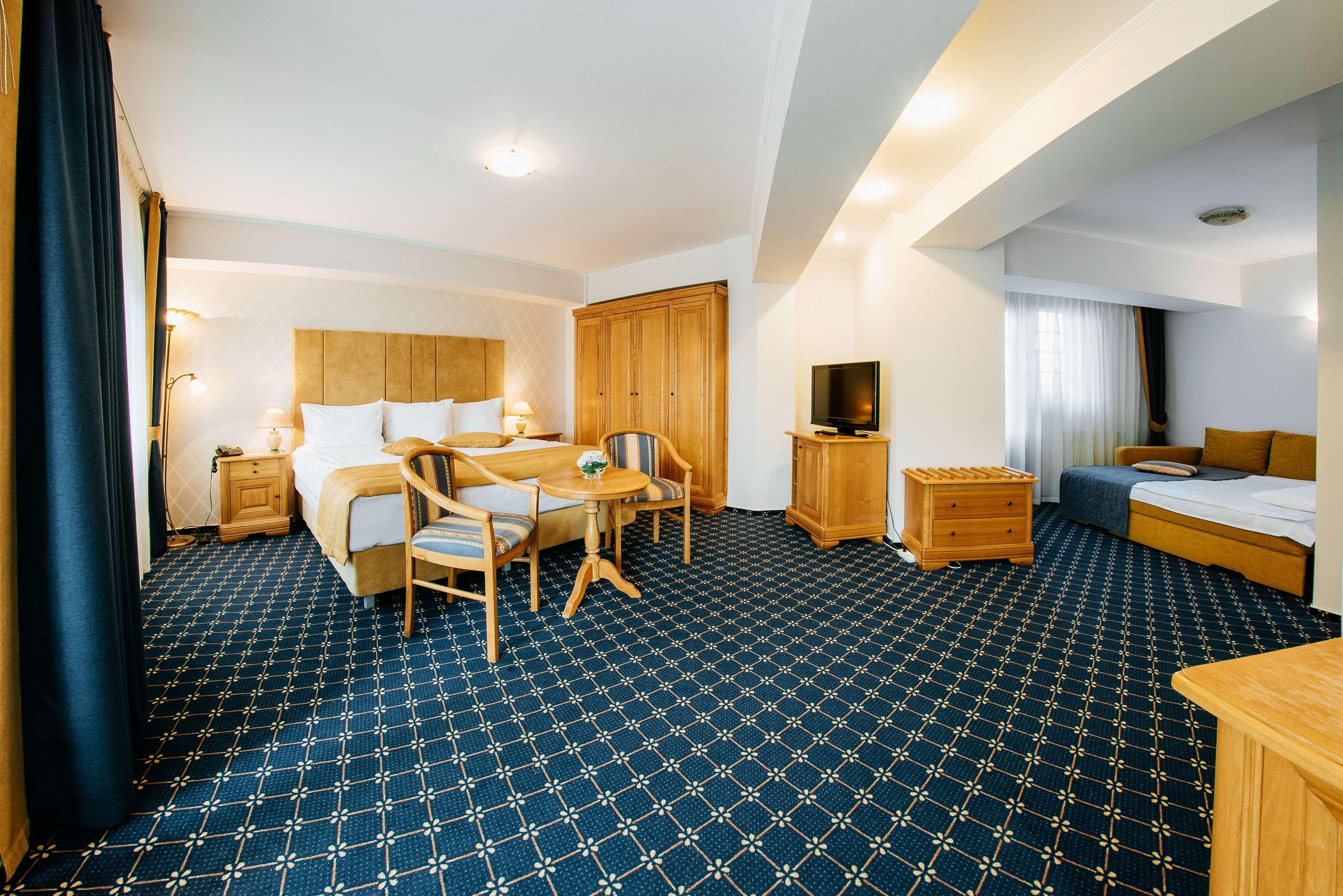 Best Western Bucovina Club De Munte جورا هومورولوي المظهر الخارجي الصورة