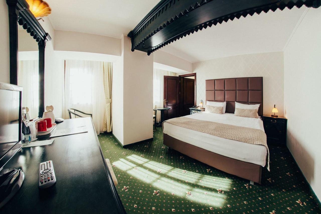 Best Western Bucovina Club De Munte جورا هومورولوي المظهر الخارجي الصورة
