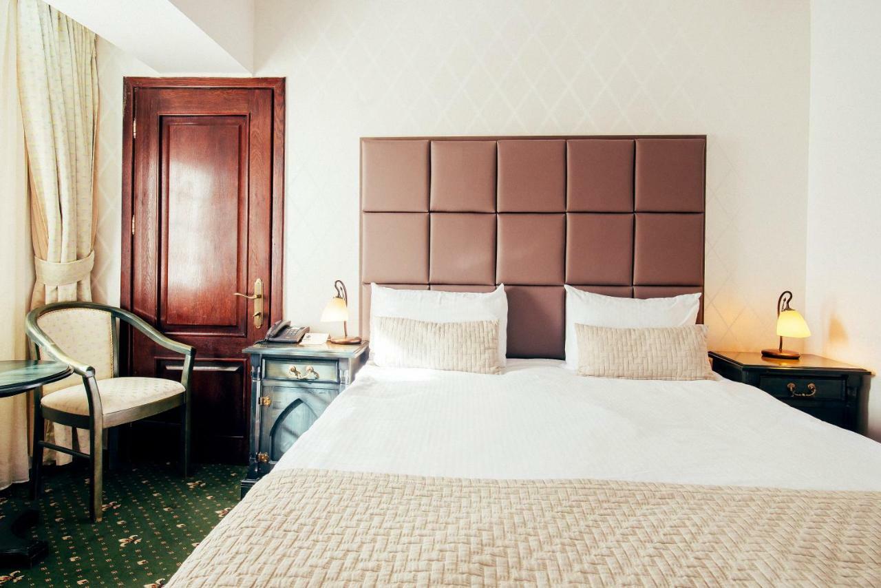 Best Western Bucovina Club De Munte جورا هومورولوي المظهر الخارجي الصورة
