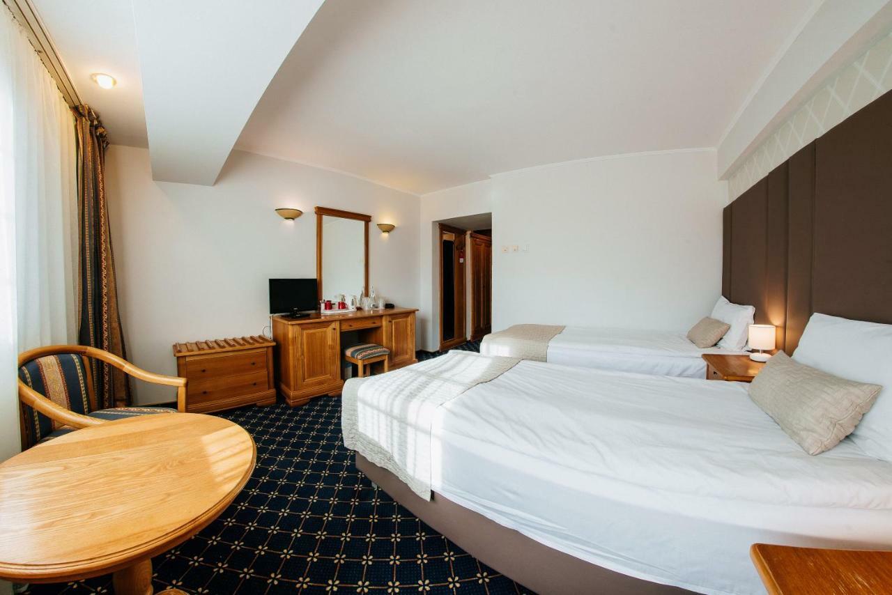 Best Western Bucovina Club De Munte جورا هومورولوي المظهر الخارجي الصورة